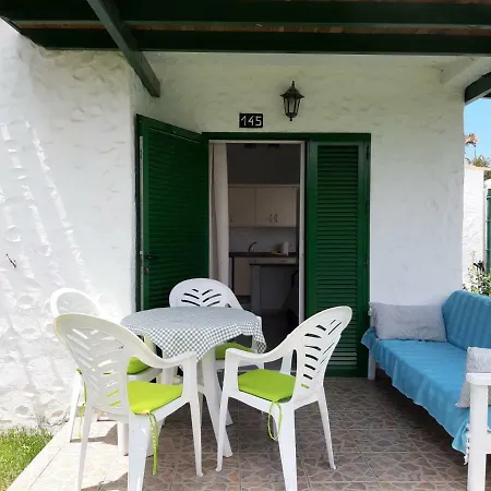 Bungalow With Private Garden Nex To Yumbo Center Holiday home *