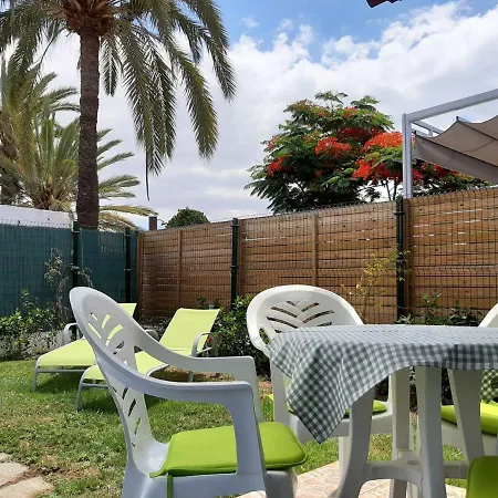 Holiday home Bungalow With Private Garden Nex To Yumbo Center *