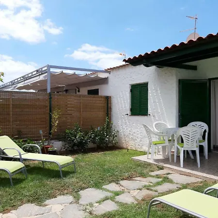 Holiday home Bungalow With Private Garden Nex To Yumbo Center